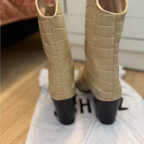 Schutz Vonna Cream Croc-Embossed Heeled Boots 8.5 - Picture 14 of 14